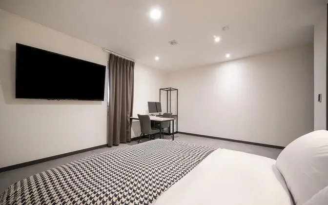 Oda (Deluxe B (TV Bathtub OTT))