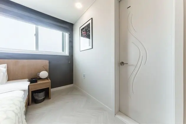 Deluxe Tek Büyük Yataklı Oda, Sigara İçilebilir