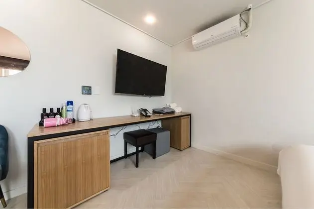 Deluxe Tek Büyük Yataklı Oda, Sigara İçilebilir