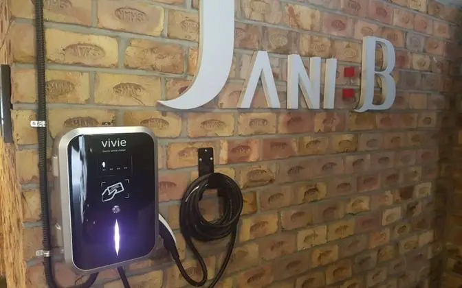 Oda (Deluxe-Electric Vehicle Charging)