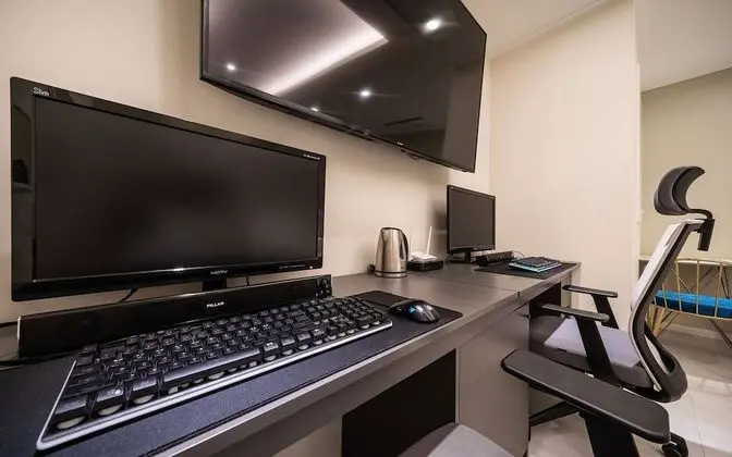 Oda (Premium Infinity Hourly Room (10 Hour)