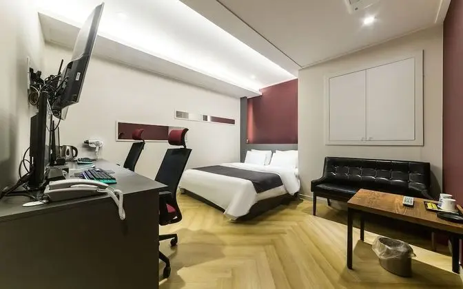 Oda (Premium Infinity Hourly Room (10 Hour)