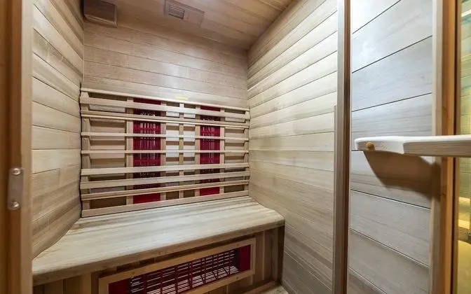 Oda (Premium Gaming Room 1PC (Sauna) (32&q)