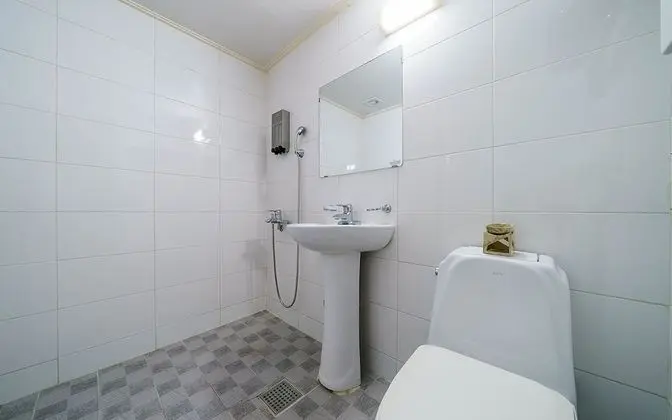 Oda (High specification 1PC room (i7 10th )