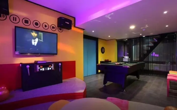 Oda (VIP party suite (single room pocket b)