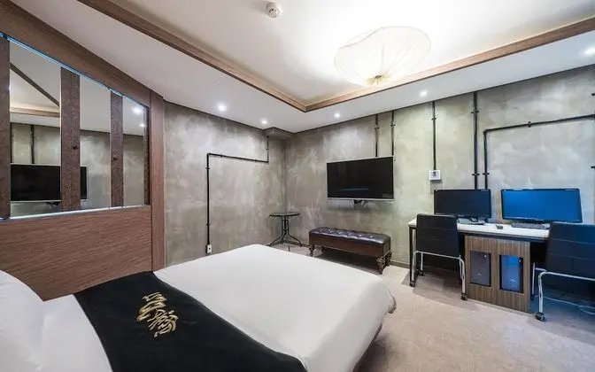 Oda (Special room (Netflix viewing spa or )