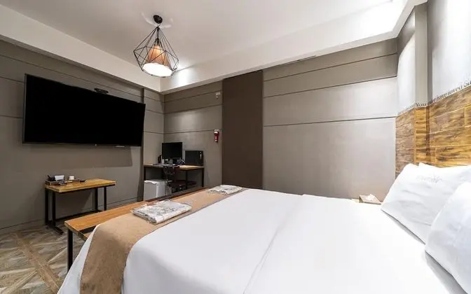 Oda (Standard room (65 inch TV/latex/Netfl)