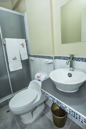 İki Ayrı Yataklı Oda, 2 Çift Kişilik Yatak