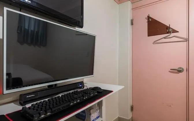 Oda (Deluxe room-Overwatch available)