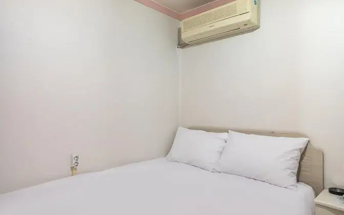 Oda (Deluxe room-Overwatch available)