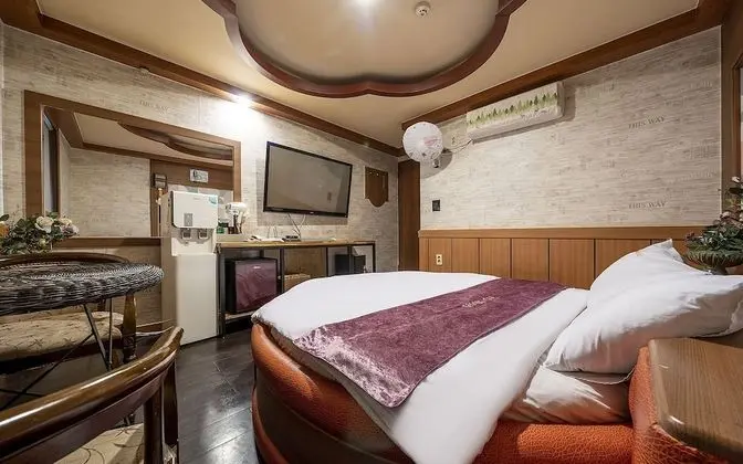 Oda (Special Room B)