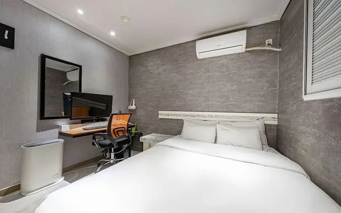 Oda (Standard Room- A(PC))