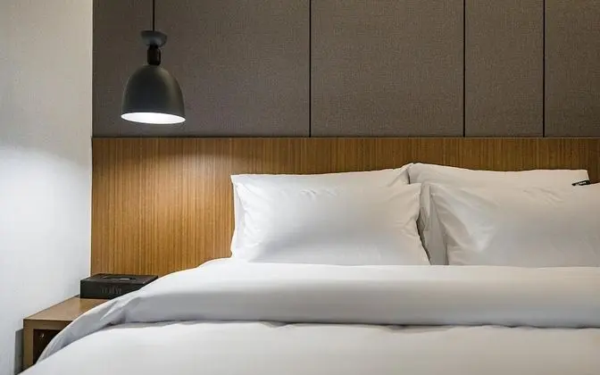 Oda (Deluxe - Smoking 2 PCs (65-inch TV Ne)