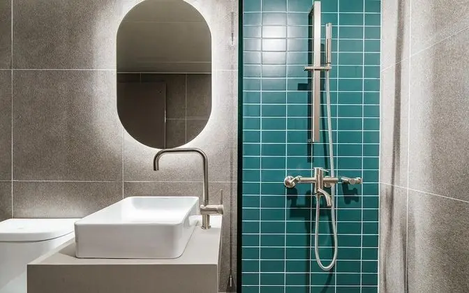 Oda (Deluxe - Smoking 2 PCs (65-inch TV Ne)