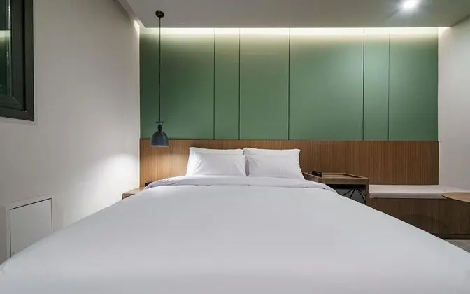 Oda (Standard - Non-Smoking (65-inch TV Ne)