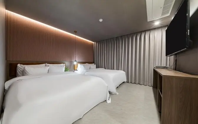 Oda (Suite - Party Room Non Smoking (Two b)