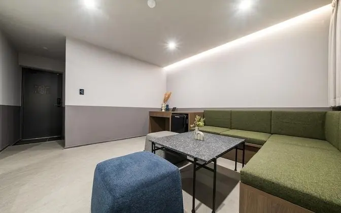 Oda (Suite - Party Room Non Smoking (Two b)