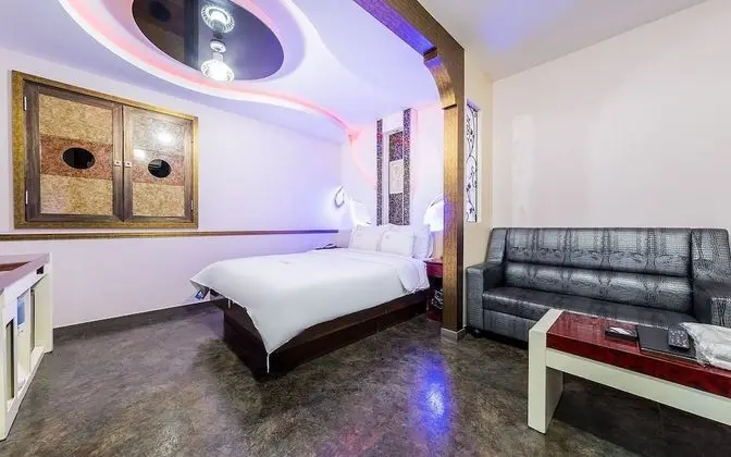 Oda (General room-physical identification )