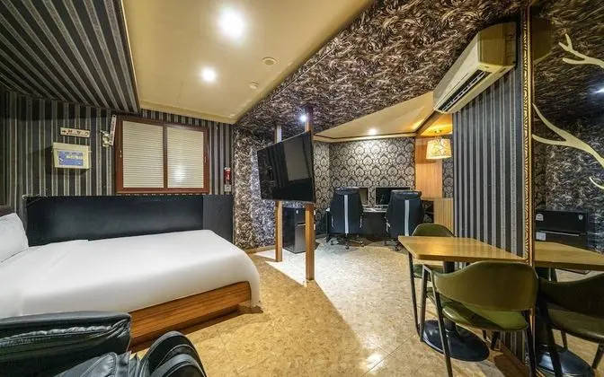 Oda (VIP (High Performing Couple PC) (TV M)