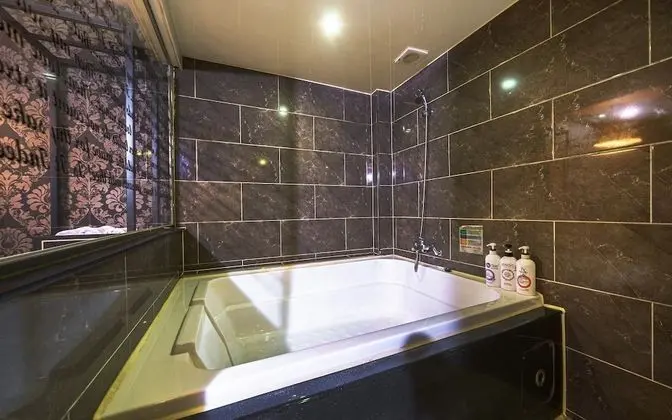 Oda (VIP (High Performing Couple PC) (TV M)