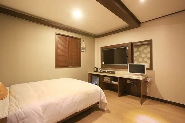 Oda (Semi-Special Room)