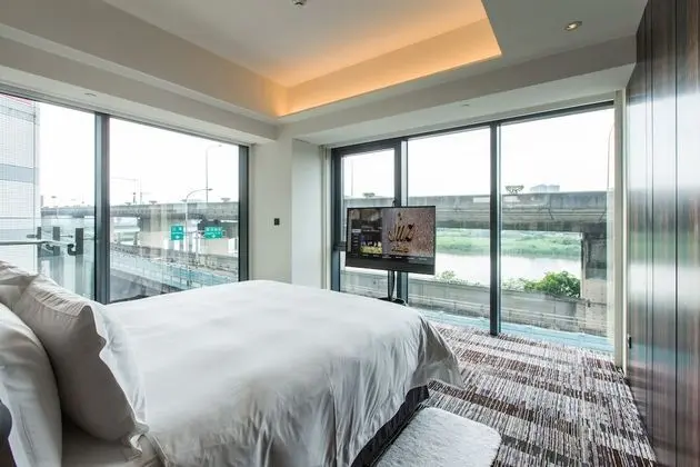 Deluxe Tek Büyük Yataklı Oda, Nehir Manzaralı