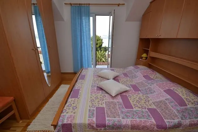 Apart Daire (Suzane - terrace and sea view - A-Ale)