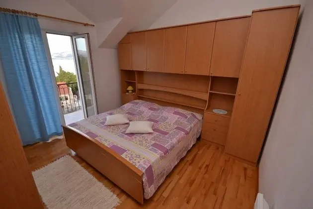 Apart Daire (Suzane - terrace and sea view - A-Ale)