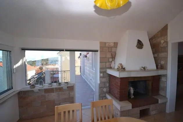 Apart Daire (Suzane - terrace and sea view - A-Ale)