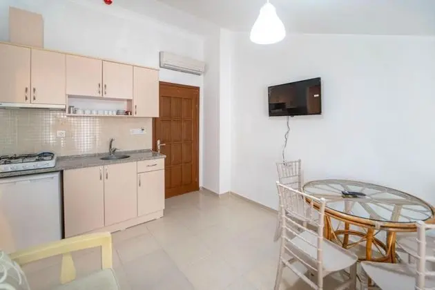 Aile Odası, Dağ veya Havuz Manzaralı, Balkonlu