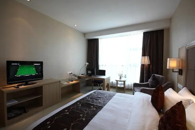 Deluxe Tek Büyük Yataklı Oda