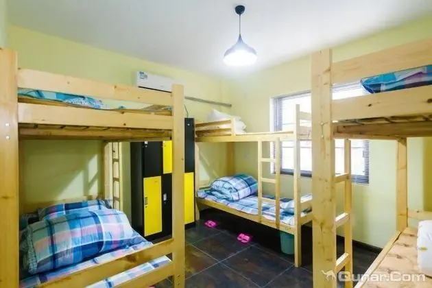 Ortak Ranzalı Oda, Sadece kadınlar için (6-Beds )
