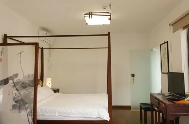 Classic Tek Büyük Yataklı Oda