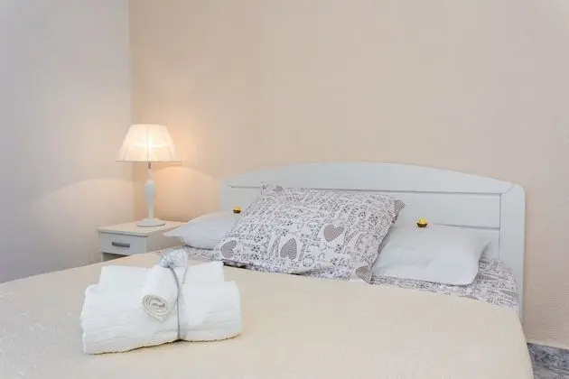 Apart Daire (Suzi - 10 m from sea - A1-Meri 1(4+1))