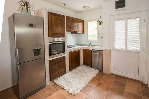 Ev (Suzi1 - with pool - H(4+1))