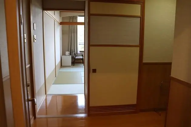 Traditional Oda, Sigara İçilmez (Japanese Style for 3, Shared bath)