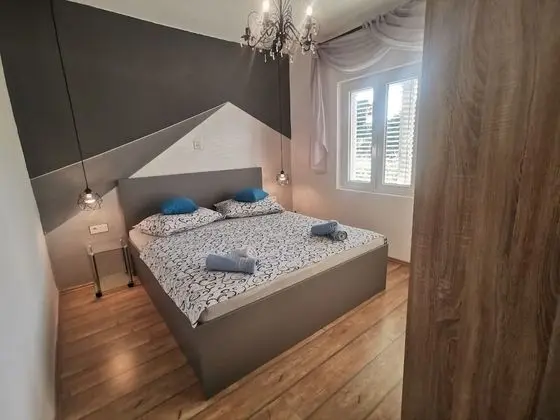 Apart Daire (Suzy - 80m from the sea - A1 Šestica)