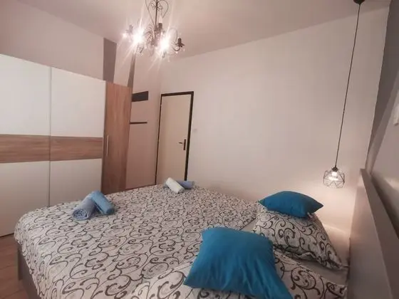 Apart Daire (Suzy - 80m from the sea - A1 Šestica)