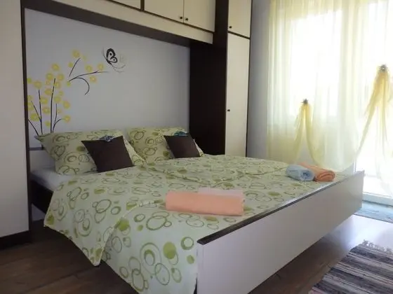 Apart Daire (Suzy - 80m from the sea - A1 Šestica)