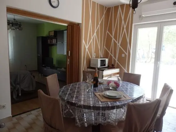 Apart Daire (Suzy - 80m from the sea - A1 Šestica)