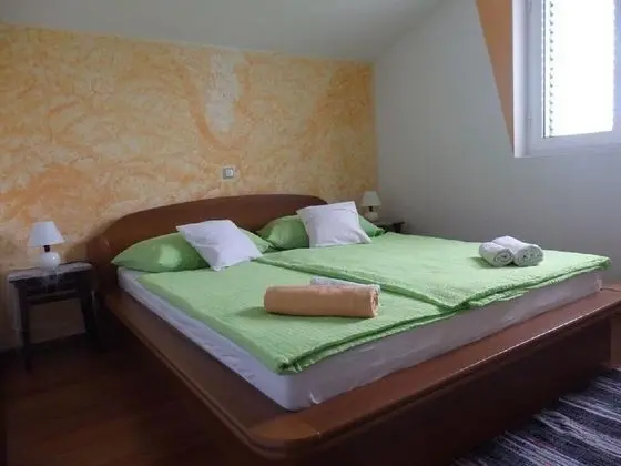 Apart Daire (Suzy - 80m from the sea - A2 Četvork)