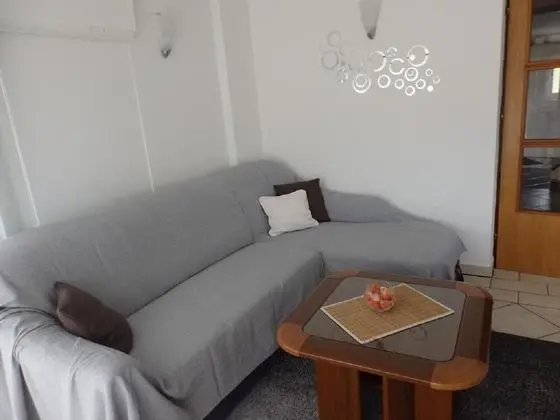Apart Daire (Suzy - 80m from the sea - A2 Četvork)