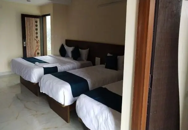 Deluxe Dört Kişilik Oda
