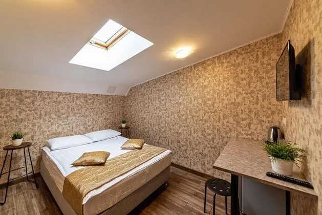 Standard Tek Büyük Yataklı Oda