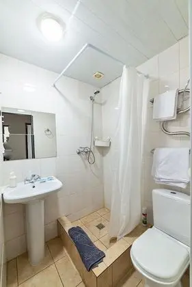 Standard Tek Büyük Yataklı Oda