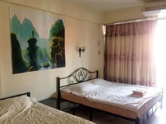Suite (for 6 Persons)
