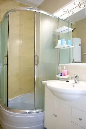 Comfort Apart Daire, 2 Yatak Odası (1M4P)