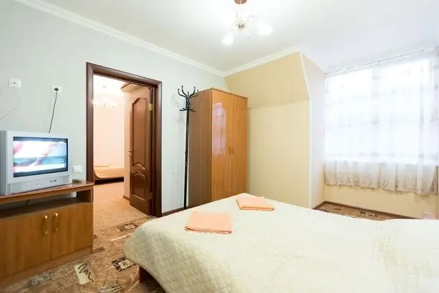 Basic Dört Kişilik Oda, 2 Yatak Odası