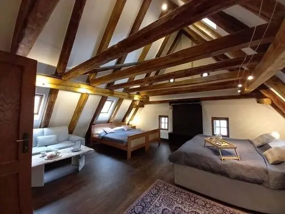 Süit (Attic)