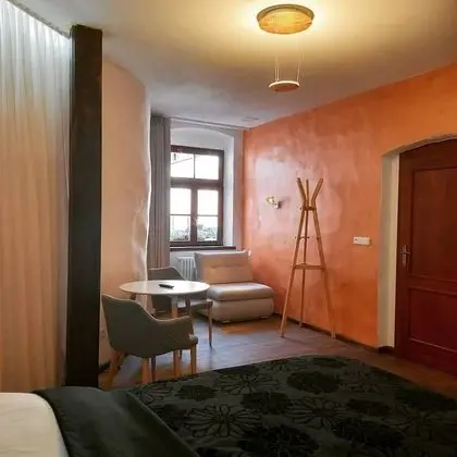 Tek Büyük Yataklı Oda